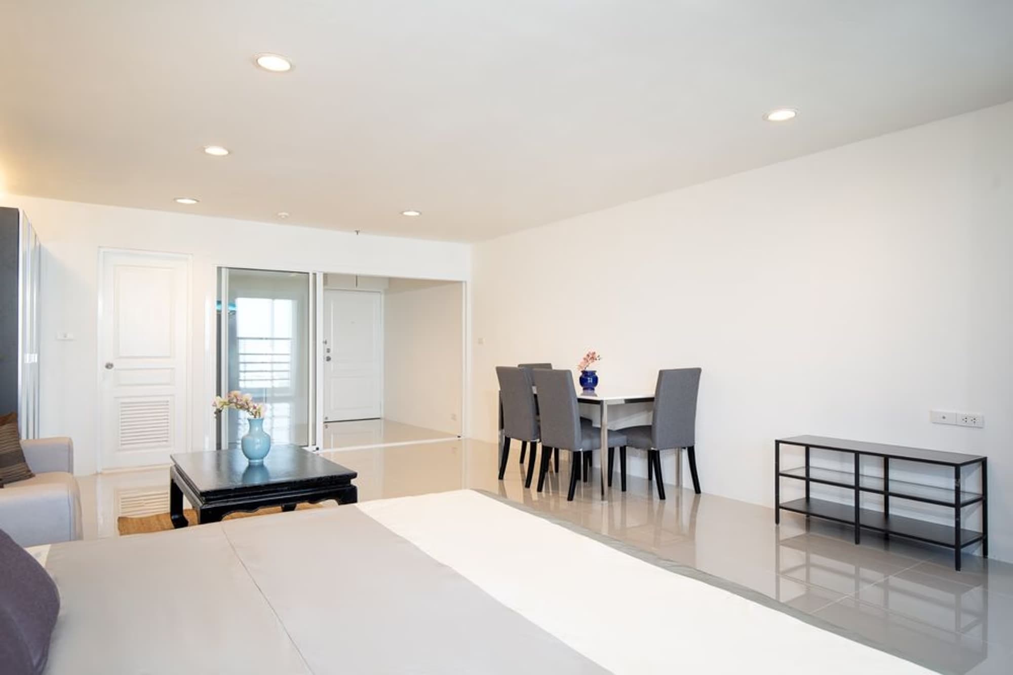 1 ห้องนอน Condo สำหรับ ขายและจำหน่าย ใน คลองเตย - Image 8