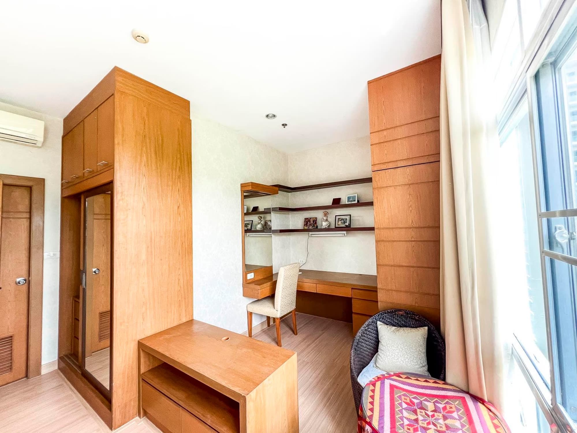 2 Bed Condo for Sale in Mueang Chiang Mai - Image 12