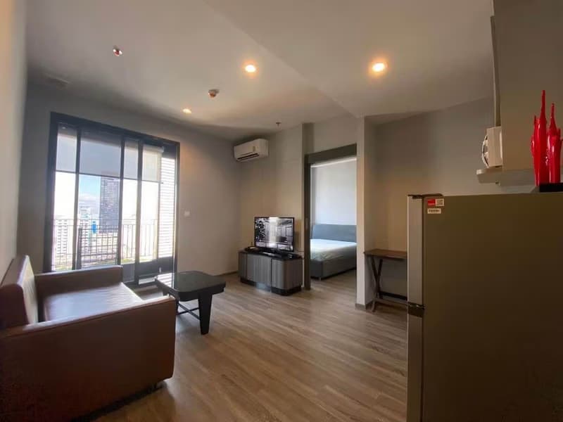 1 Bed Condo for Sale in Ratchathewi
