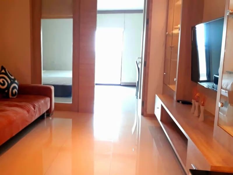2 Bed Condo for Rent in Khlong Toei