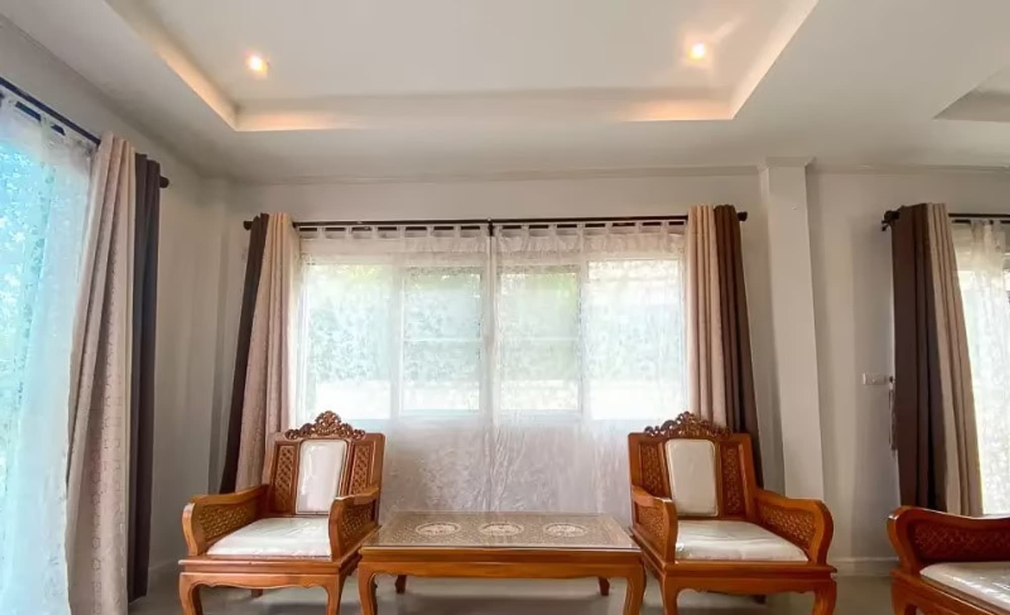 4 Bedroom House - Image 3