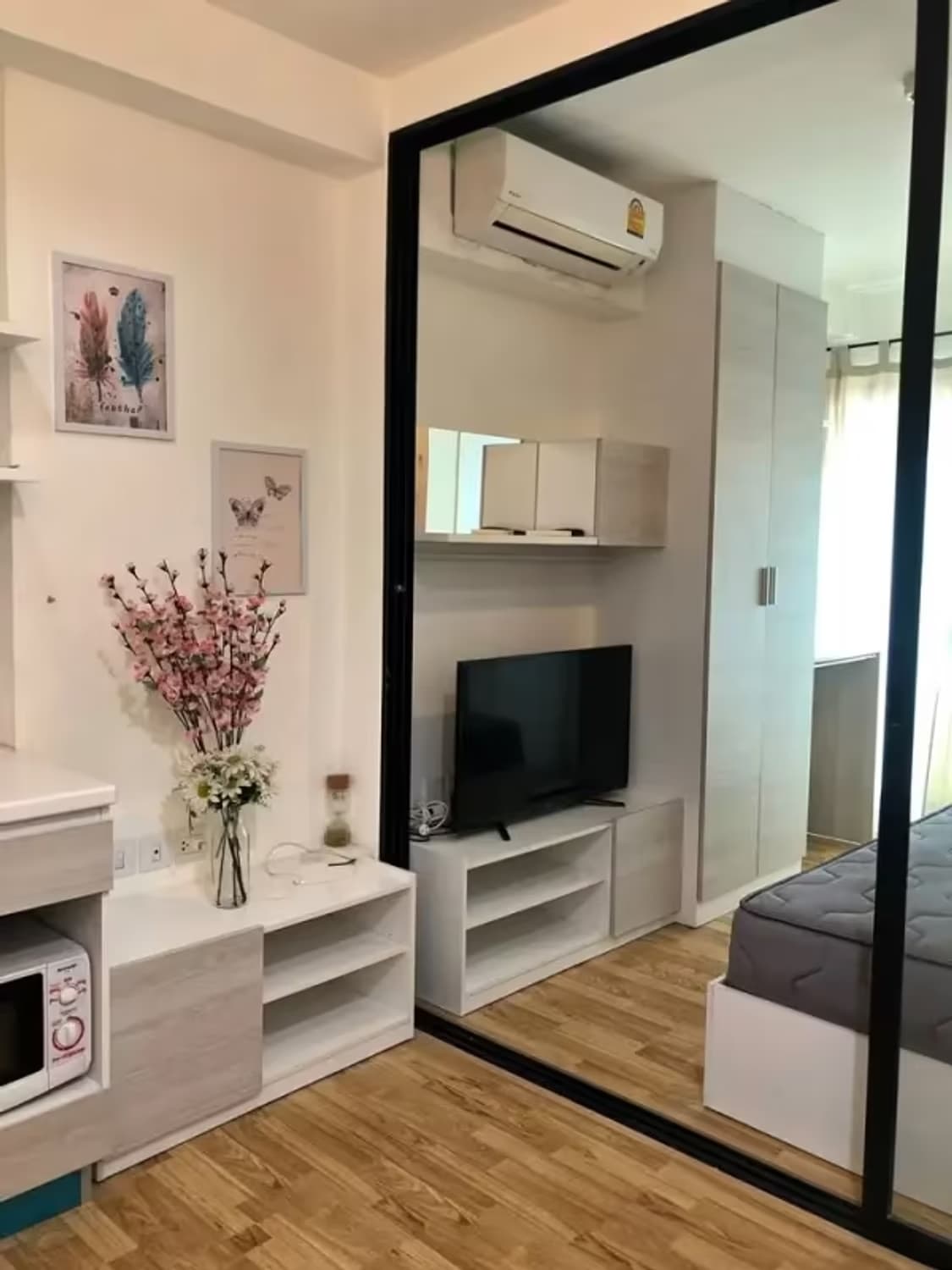 1 Bedroom Condo - Image 8