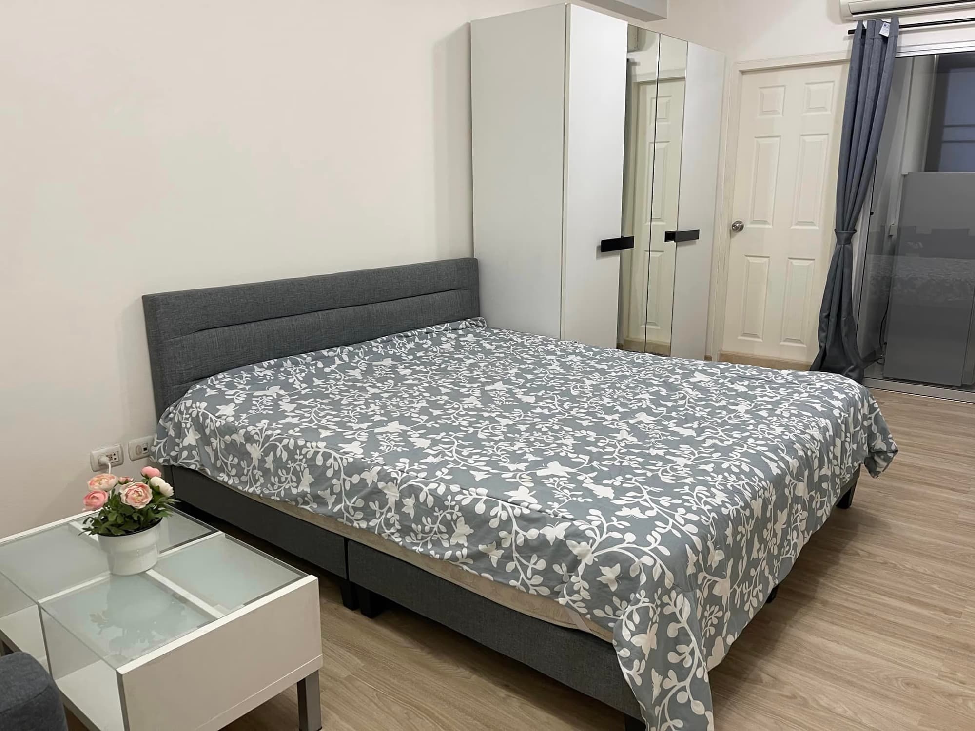 Condo for Sale, Sale w/Tenant, Rented at Supalai City Home Ratchada 10 - Image 2