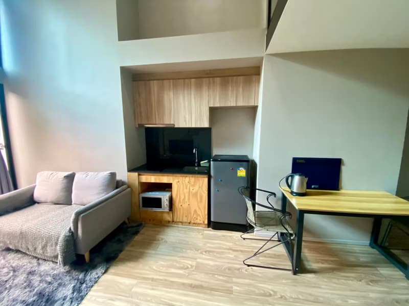 1 Bed Condo for Sale  Near Surasak BTS