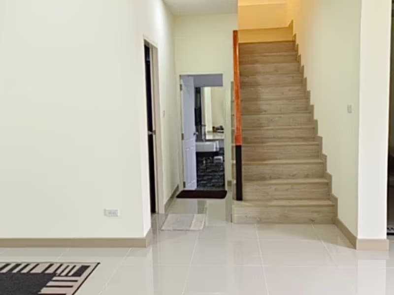 4 Bed House for Rent in San Sai