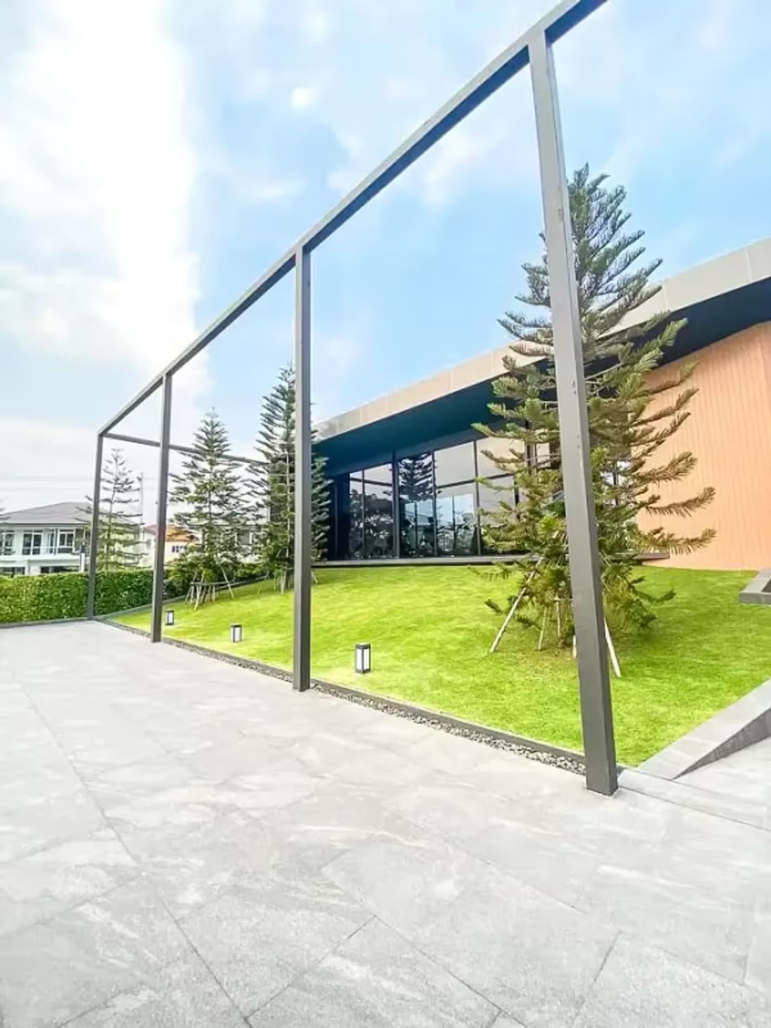4 Bedroom House - Image 23