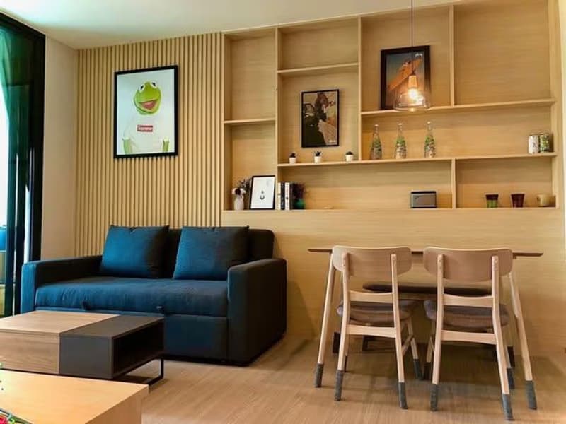 1 Bedroom Condo