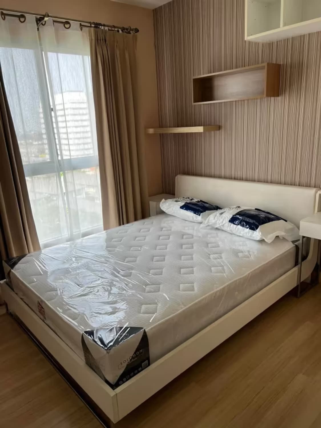 1 Bedroom Condo - Image 8