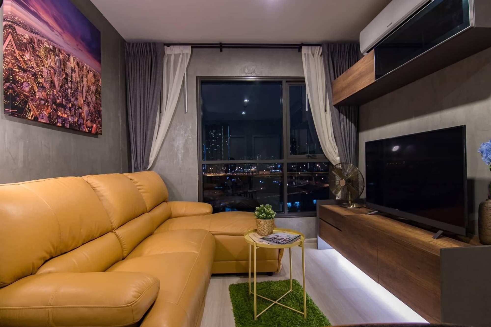 2 Bed Condo for Rent in Phra Khanong - Image 7