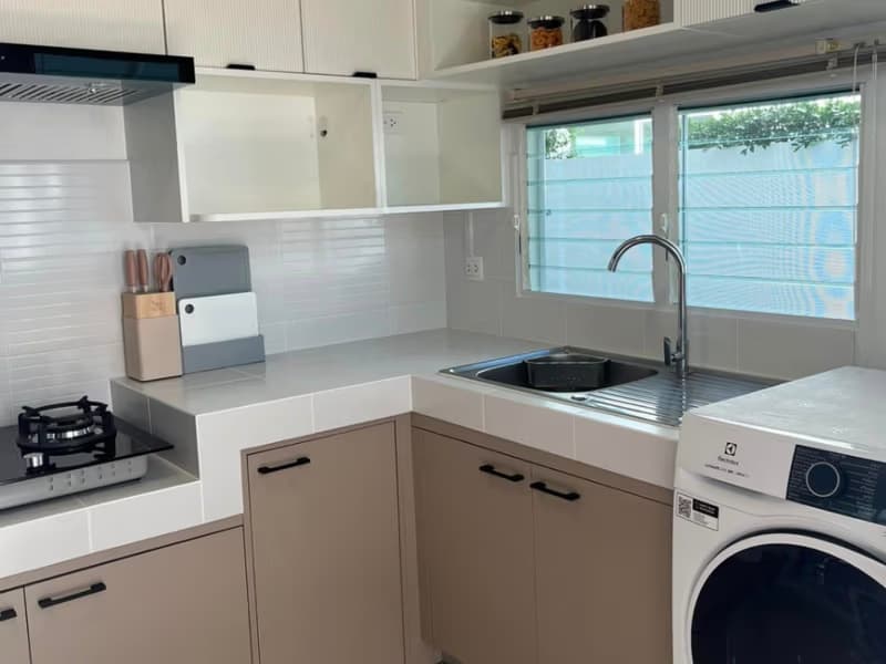 3 Bed House for Rent in Bang Phli