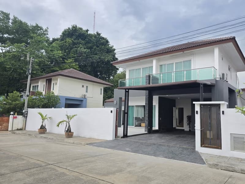 4 Bed House for Rent and Sale in Mueang Chiang Mai District