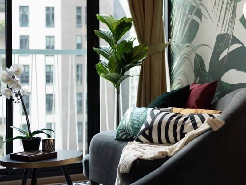 Condo for Rent, Sale at Noble Recole