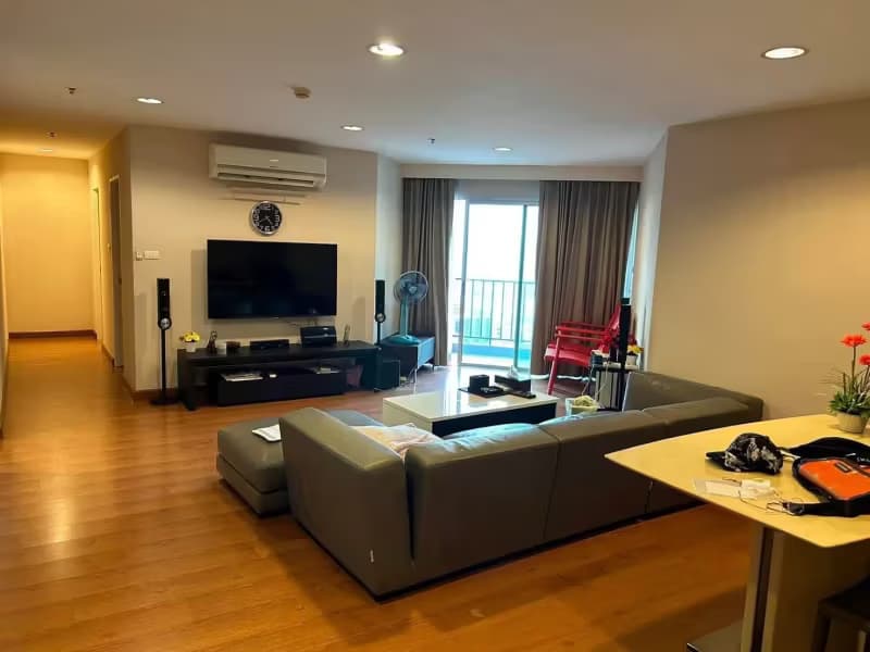 3 Bedroom Condo
