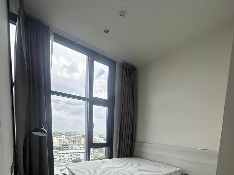 1 Bed Condo for Rent and Sale in undefined