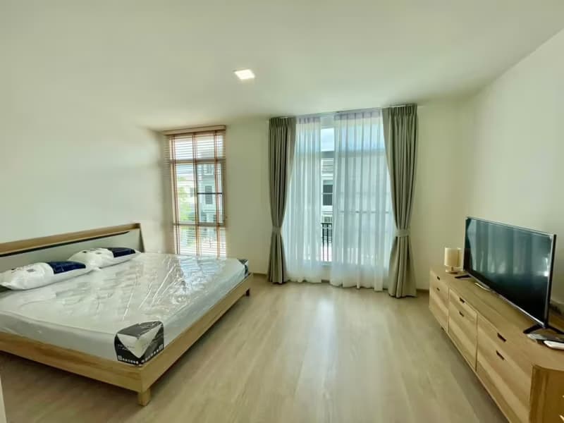 2 Bedroom Townhouse