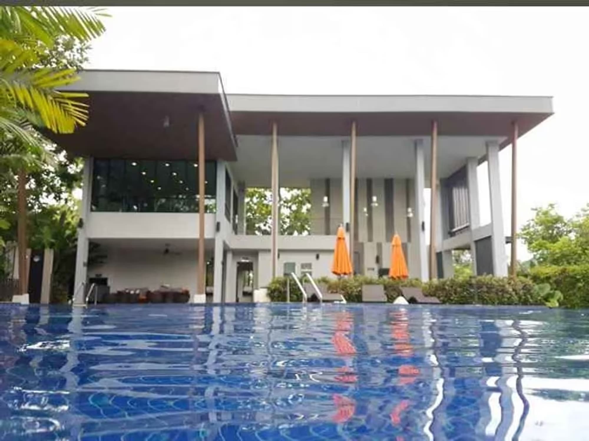  - Image 1