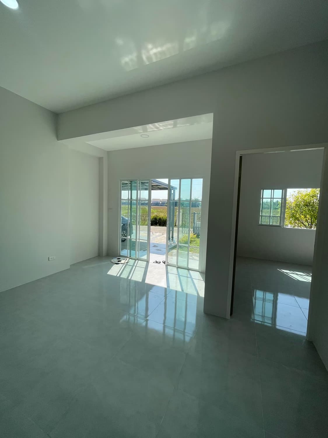  - Image 6