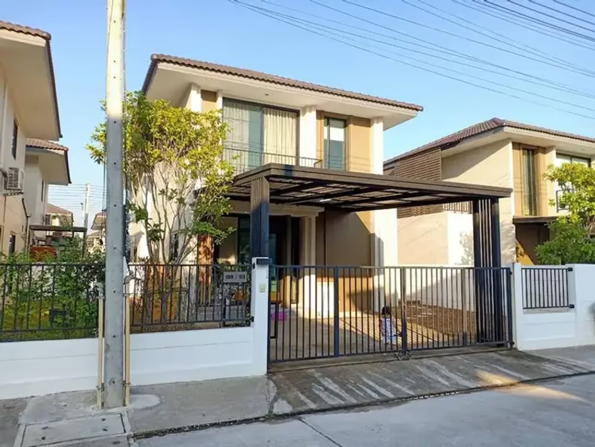 2 Bedroom House - Image 1
