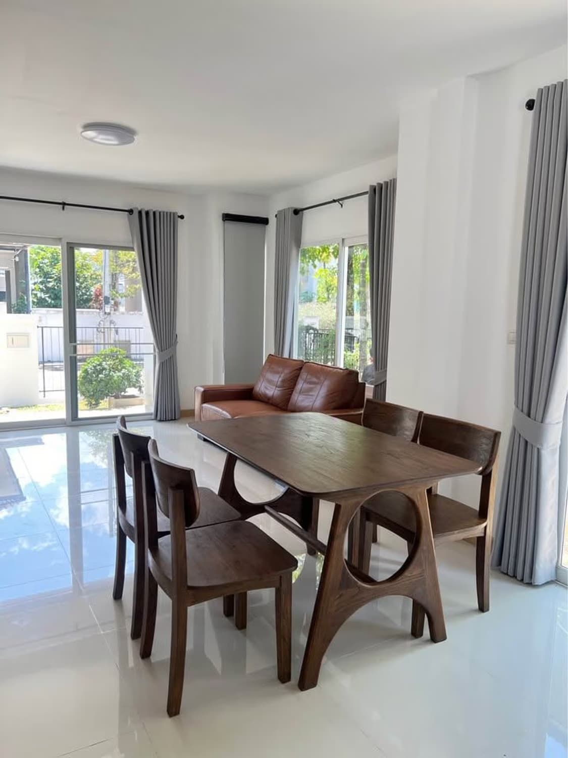3 Bed House for Rent in Mueang Chiang Mai - Image 2