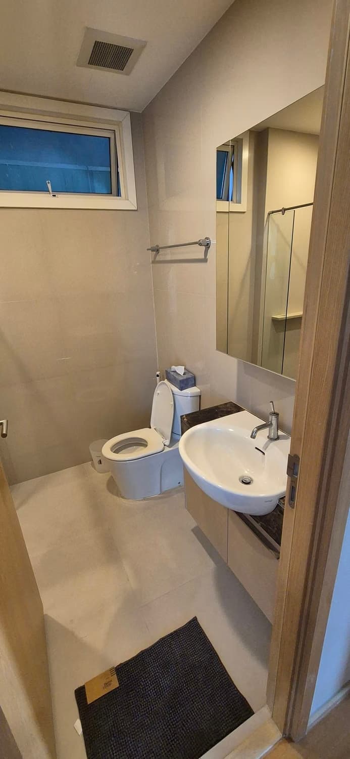 2 Bed Condo for Rent in Watthana - Image 5
