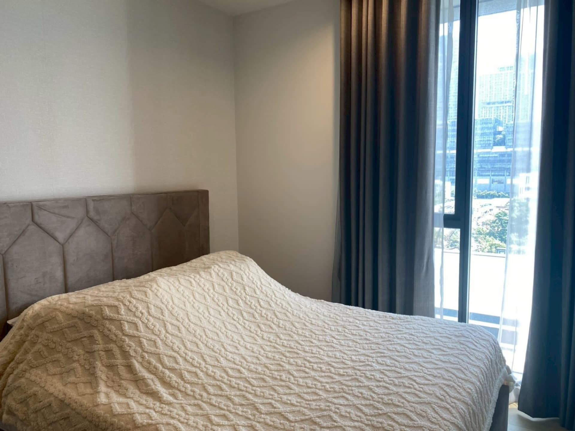 1 Bed Condo for Rent in Phra Khanong - Image 3