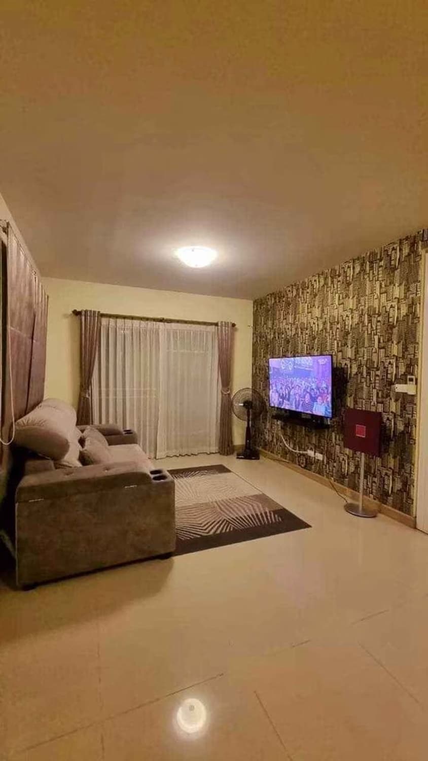 3 Bed House for Rent and Sale in Bang Phli - Image 25