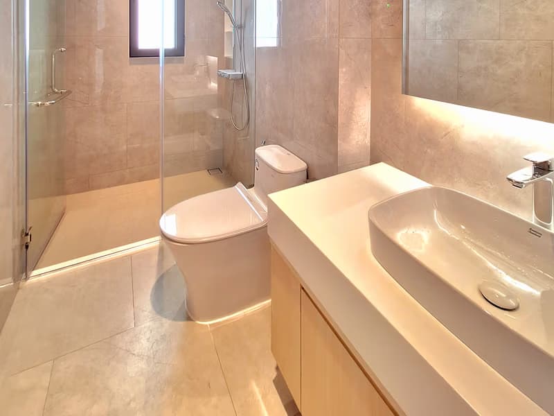 Condo for Rent at Bearing Residence  