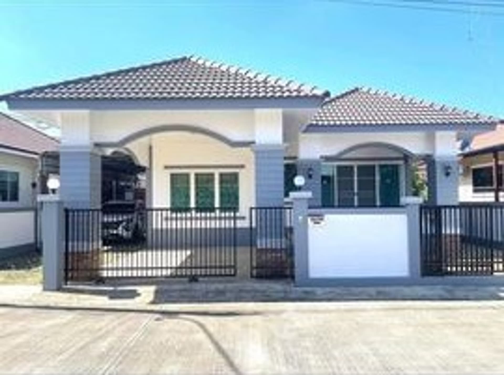 3 Bed House for Sale in San Sai - Image 1