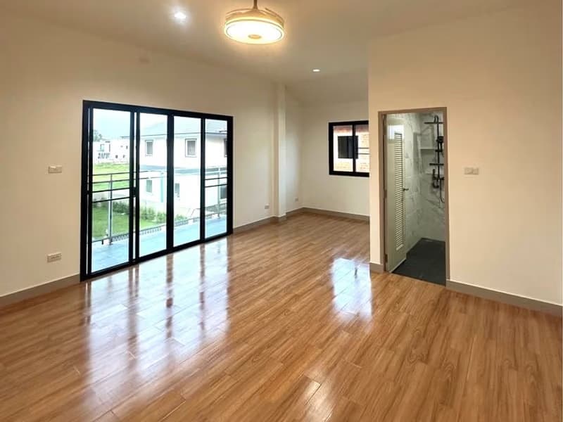 4 Bed House for Sale in San Sai District