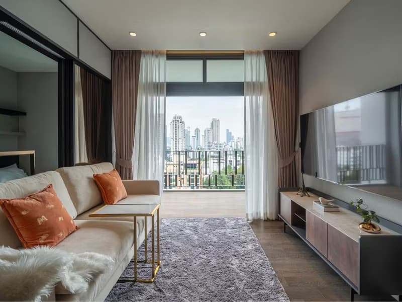  MUNIQ Sukhumvit 23 