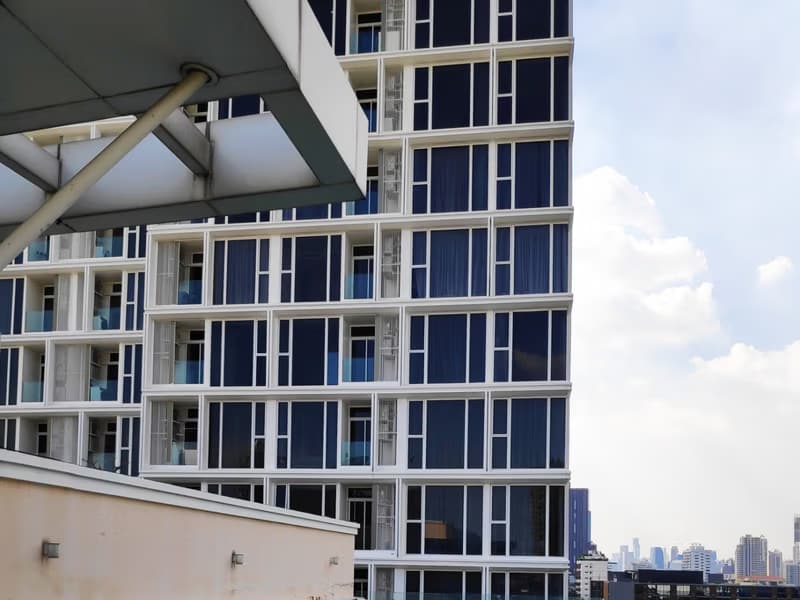 1 Bed Condo for Rent and Sale in Khlong Toei