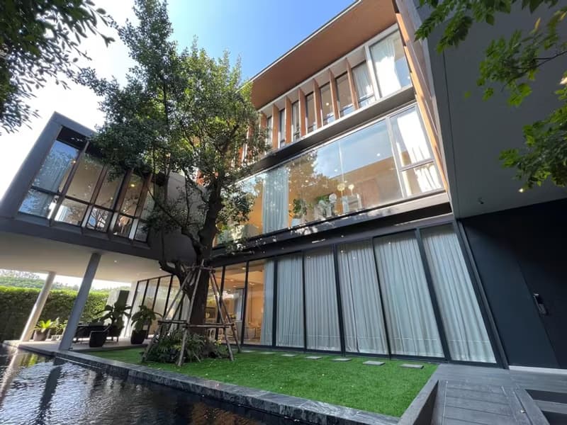 ISSARA RESIDENCE RAMA9