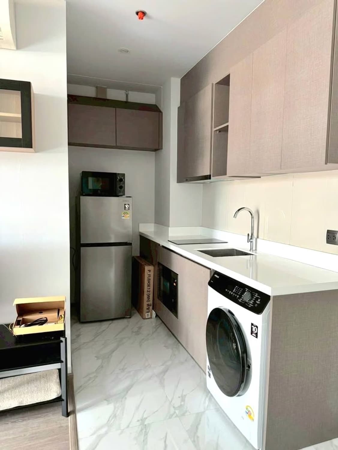 1 Bed Condo for Rent and Sale in Watthana - Image 5