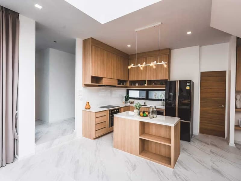 4 Bed House for Rent in Hang Dong