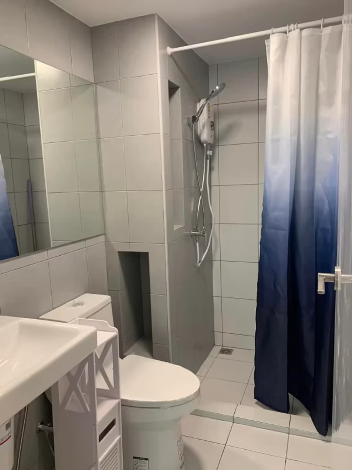 Studio for Rent in Phra Khanong - Image 4