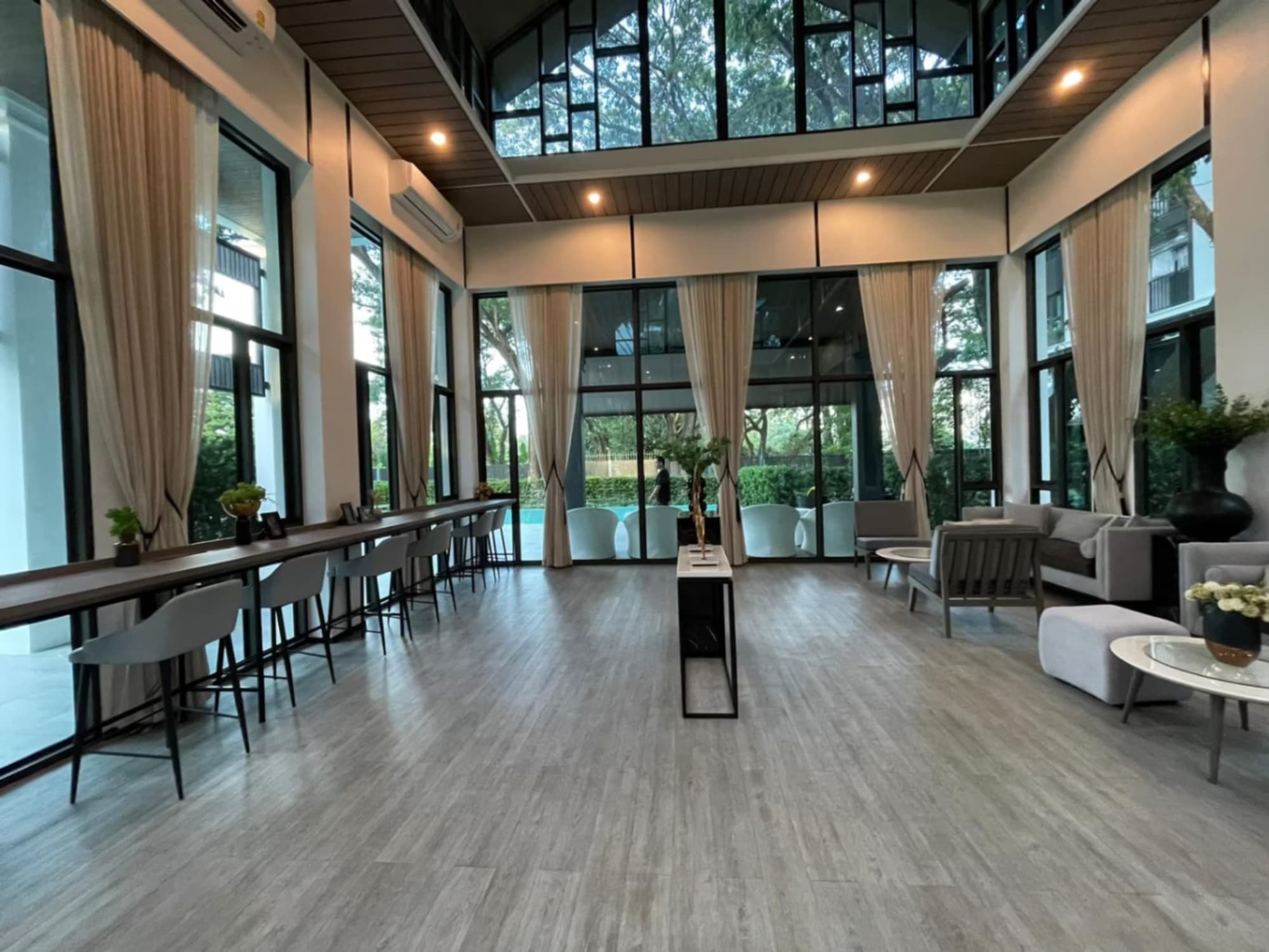 2 Bed Condo for Rent in Mueang Chiang Mai - Image 5