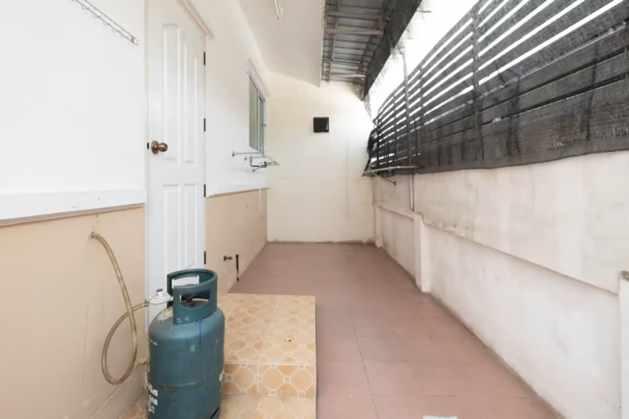 3 Bedroom House - Image 15