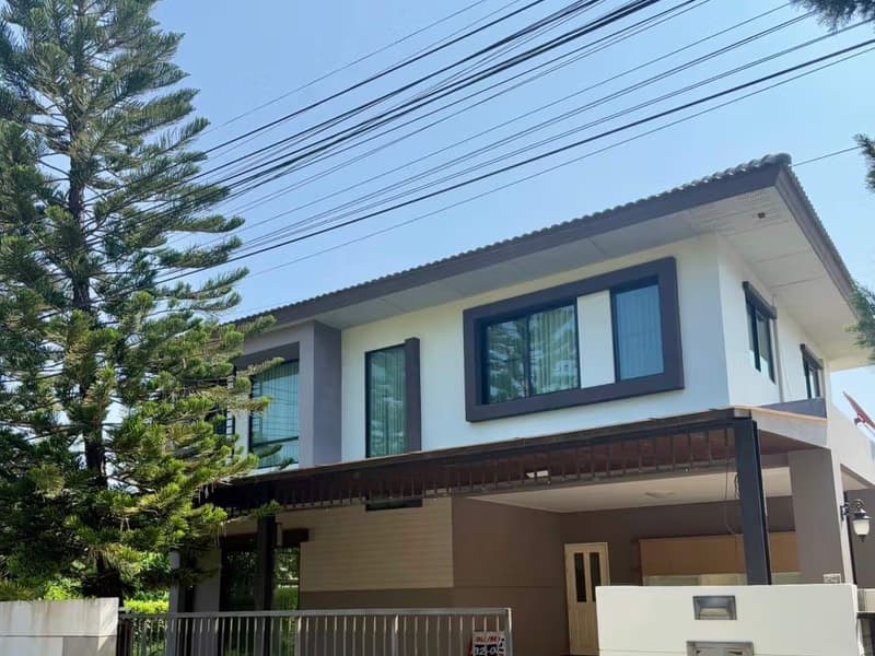 4 Bed House for Rent and Sale in Mueang Chiang Mai