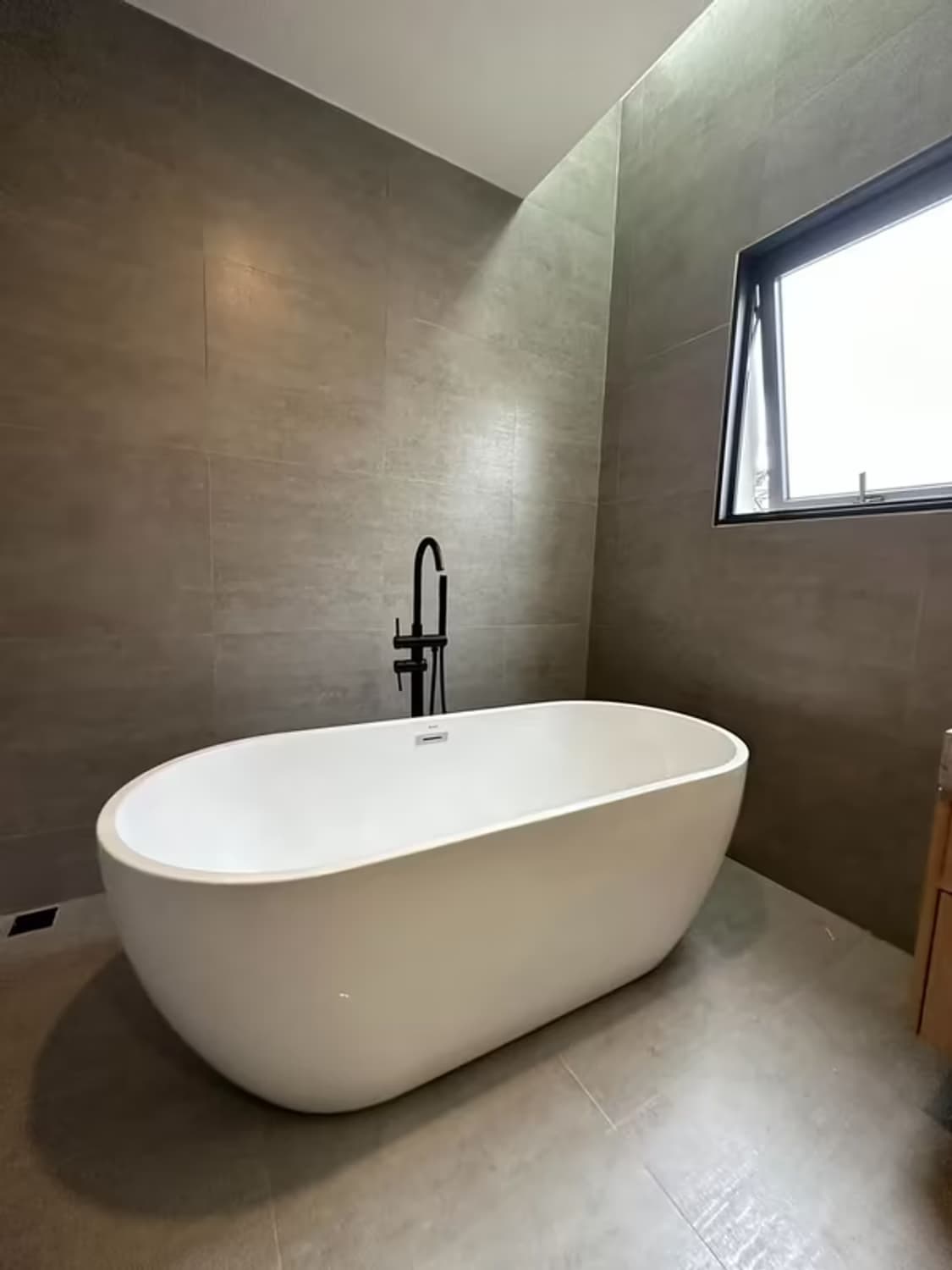 3 Bedroom House for Rent in Bangkok - Image 20