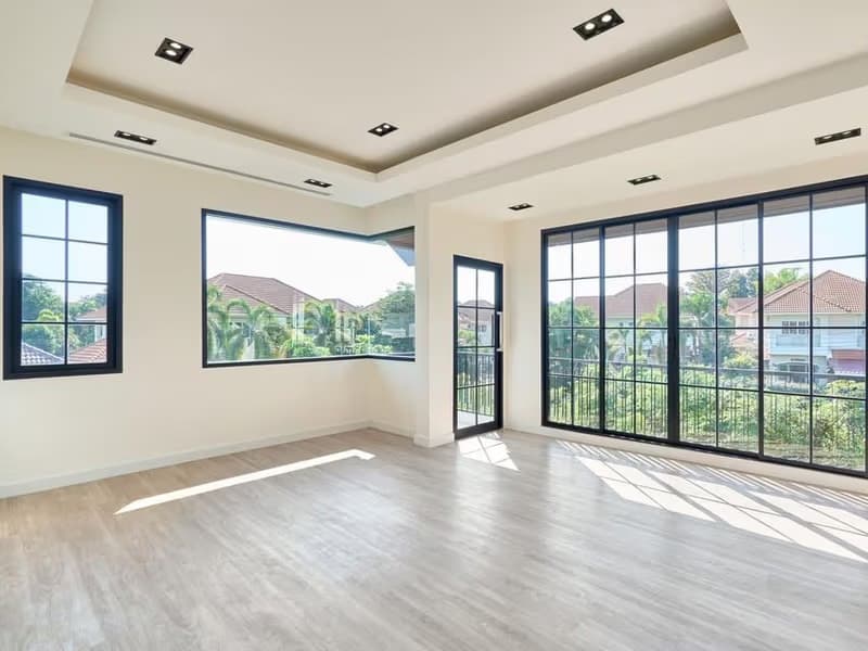 4 Bed House for Sale in San Sai District