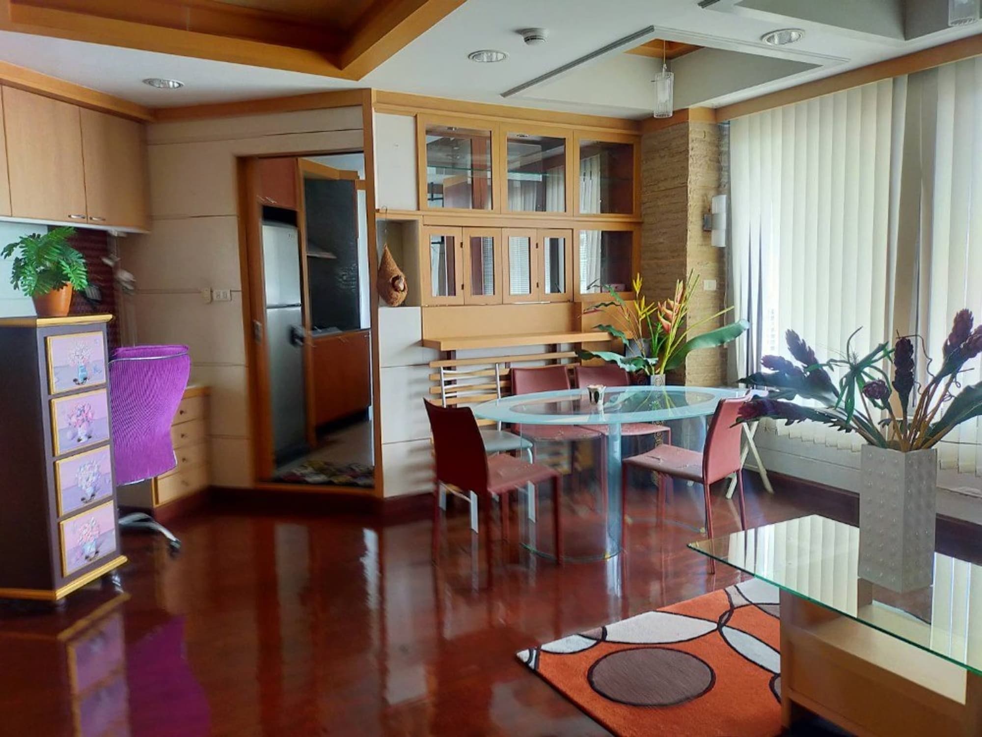 2 Bed Condo for Sale in Khlong San - Image 1