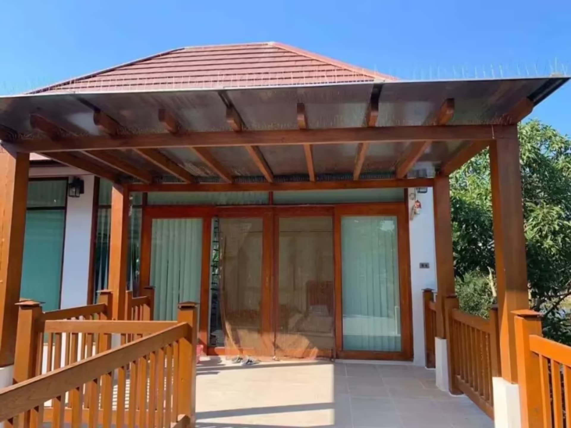 4 Bedroom House - Image 9