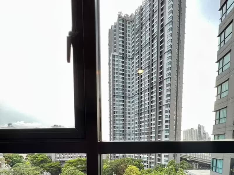 1 Bedroom Condo