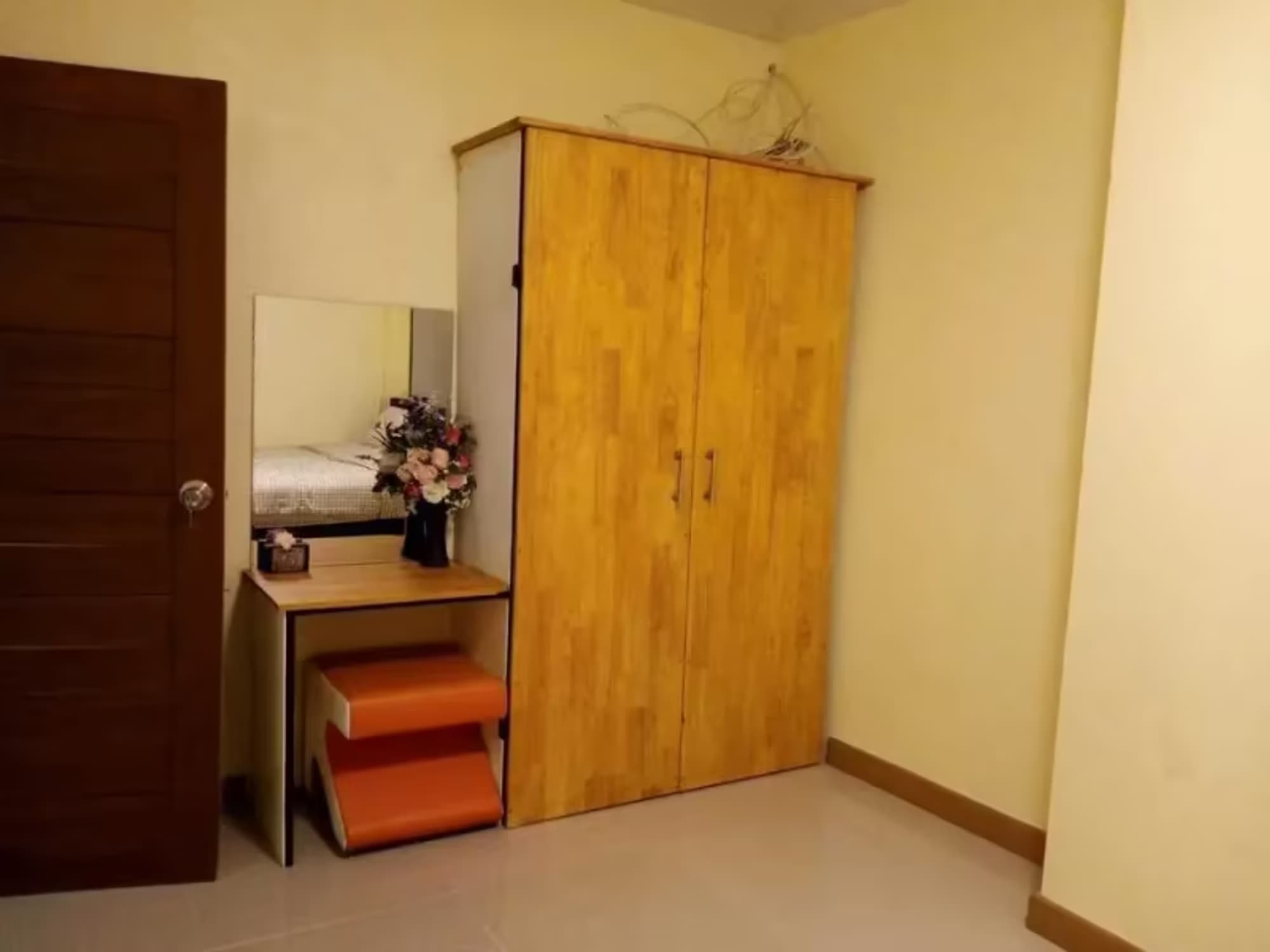 Condo for Rent, Sale at SR Complex - Image 3
