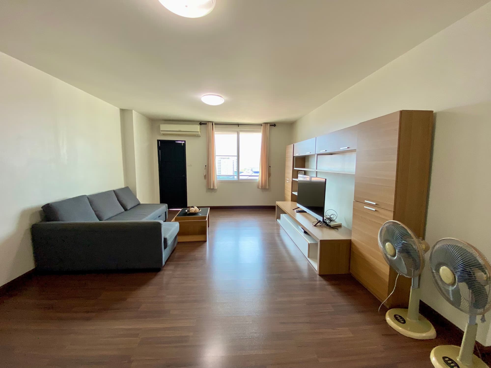 Condo for Rent at The Trio - Image 18