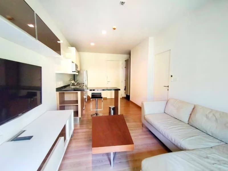 1 Bed Condo for Sale in Khlong Toei