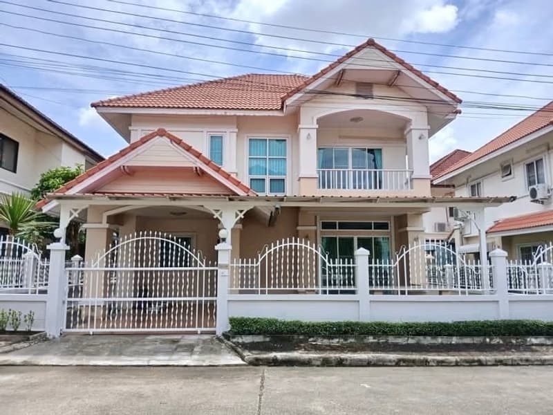3 Bed House for Rent in Mueang Chiang Mai