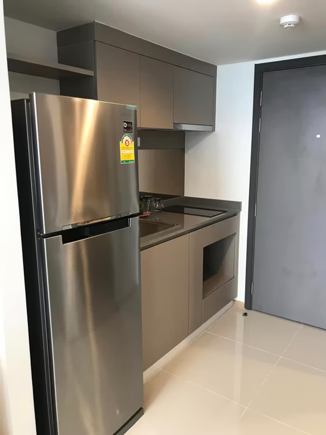 Condo for Rent at Ideo New Rama 9 - Image 6