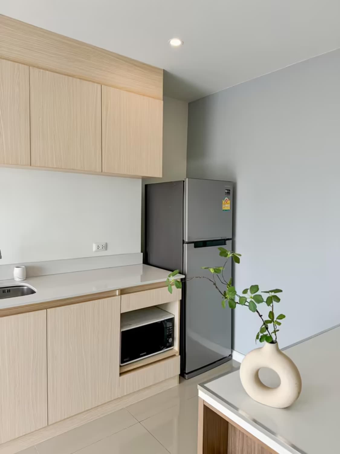  - Image 7