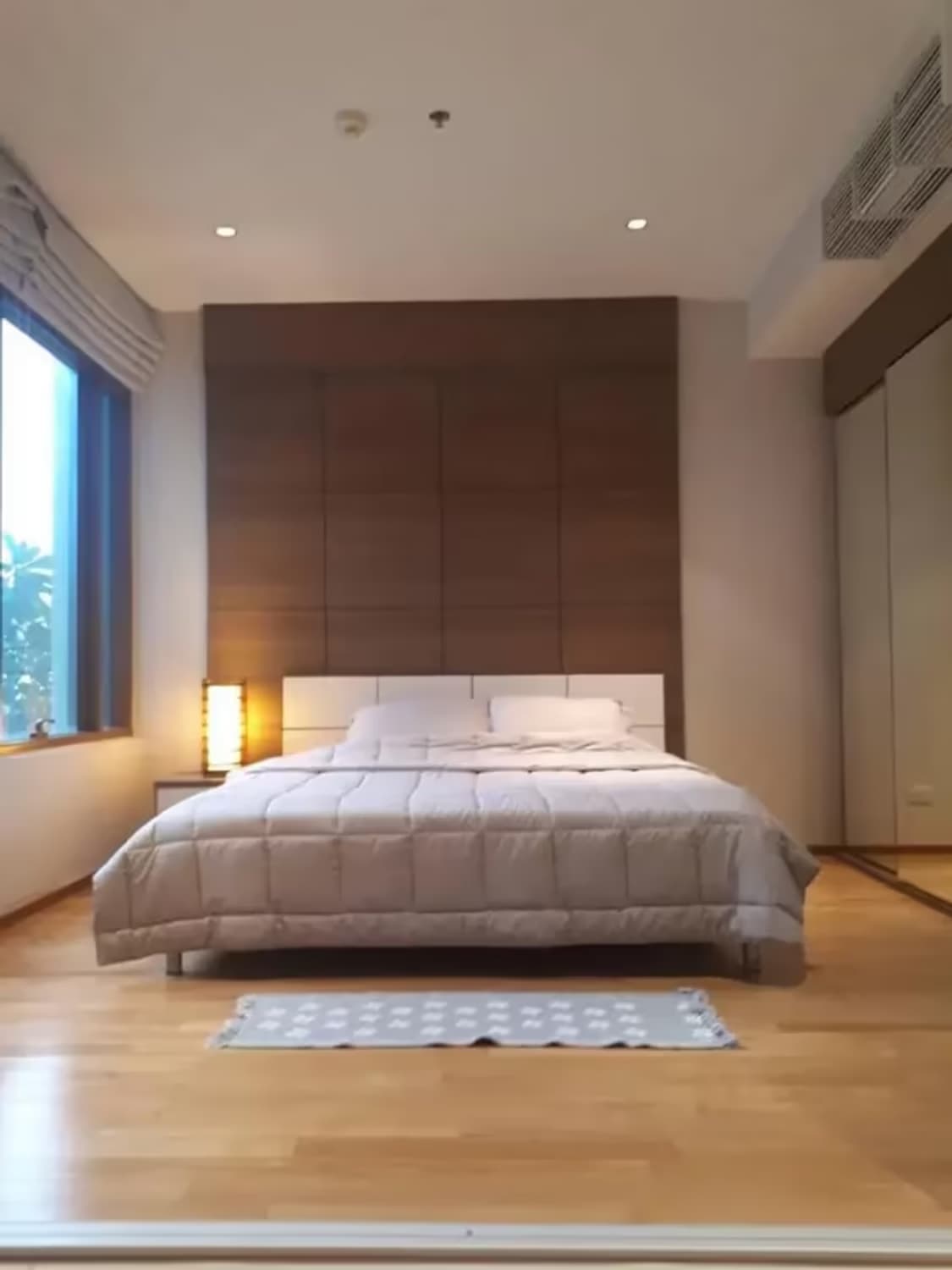 1 Bedroom Condo - Image 2
